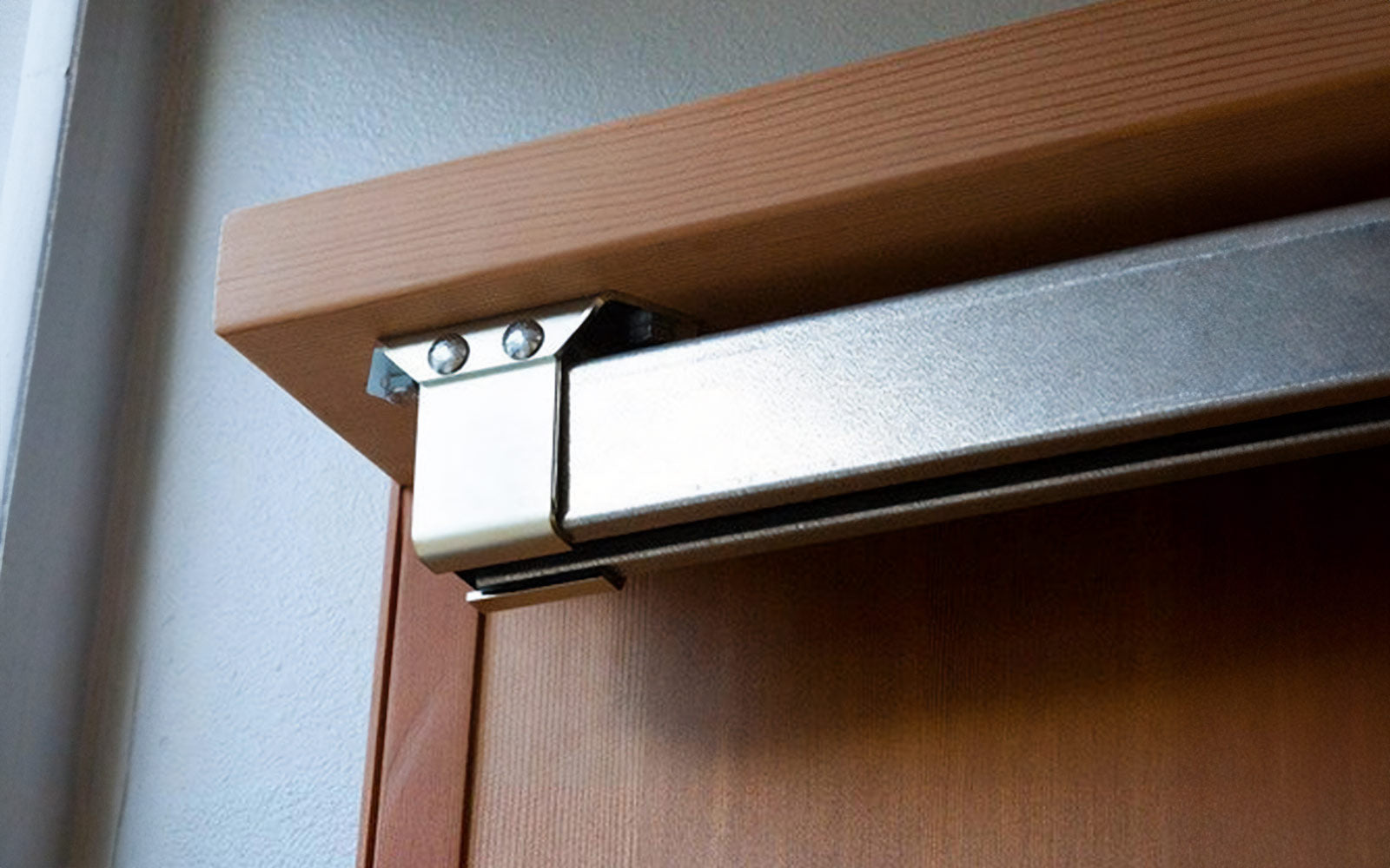 ceiling mounted box rail style barn door track